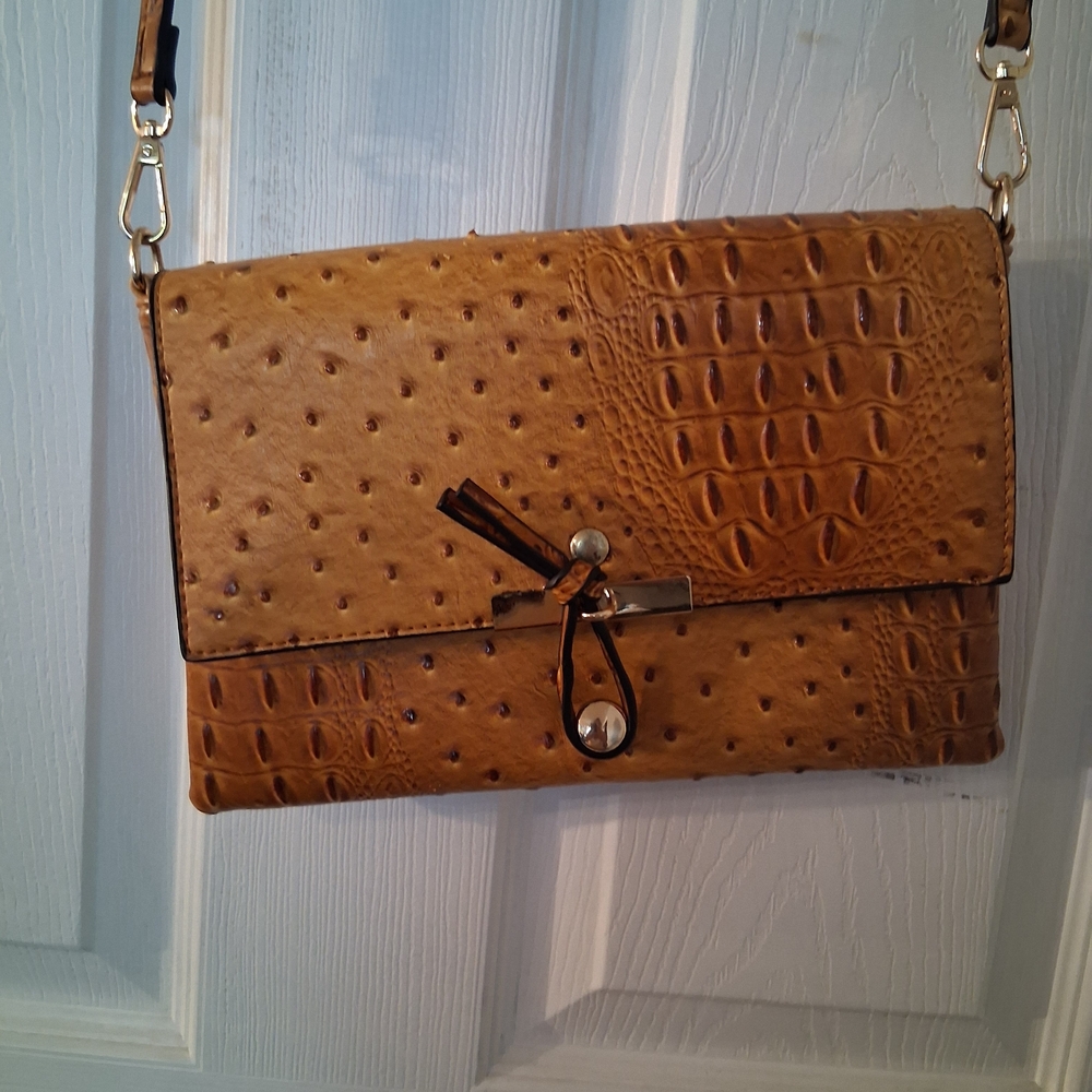 Elegant Tan Clutch Bag